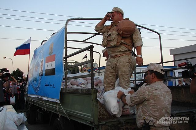 Российские военные провели в Сирии три гуманитарные акции за сутки