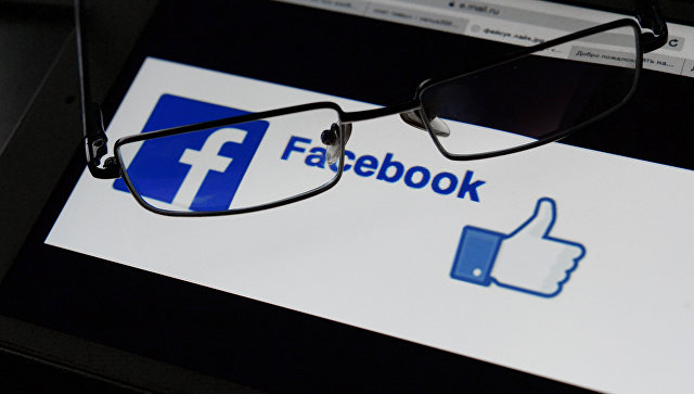 Взломанные аккаунты Facebook продают в даркнете, сообщили СМИ