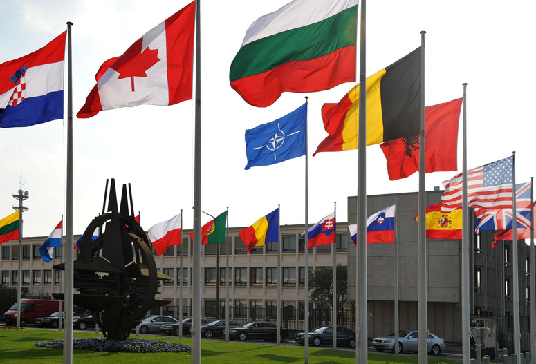 Агрессия НАТО продолжается: «послание России» ради мифического сдерживания