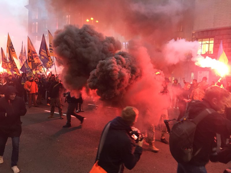 В Киев стягивают 10 тысяч полицейских и военных для охраны марша в честь фальшивой даты создания УПА