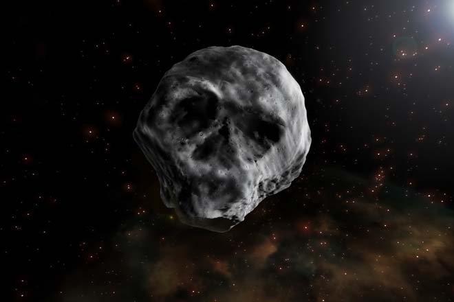 Гость на Хэллоуин: в сторону Земли несется астероид-череп