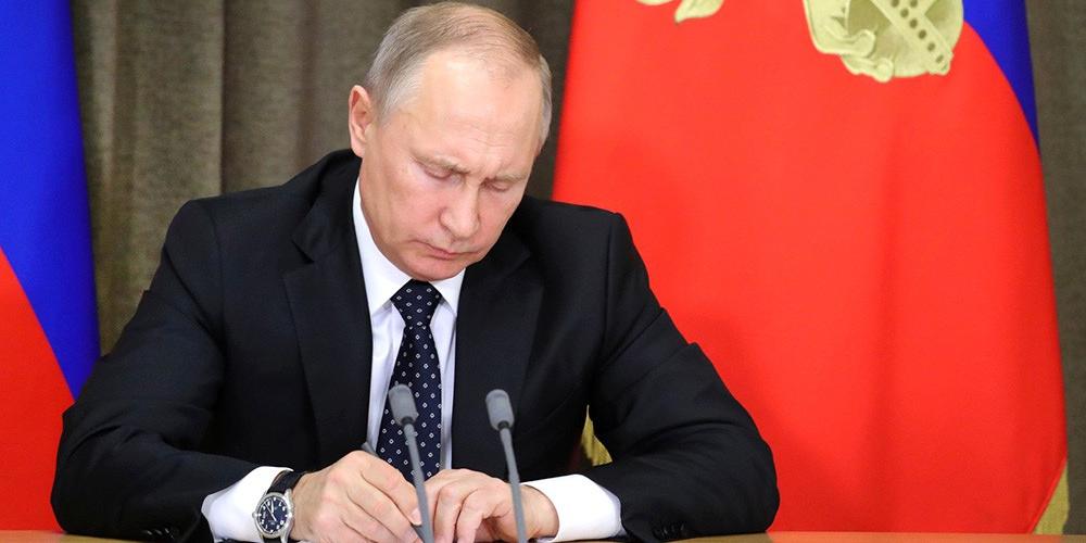 Путин подписал указ о санкциях против Украины