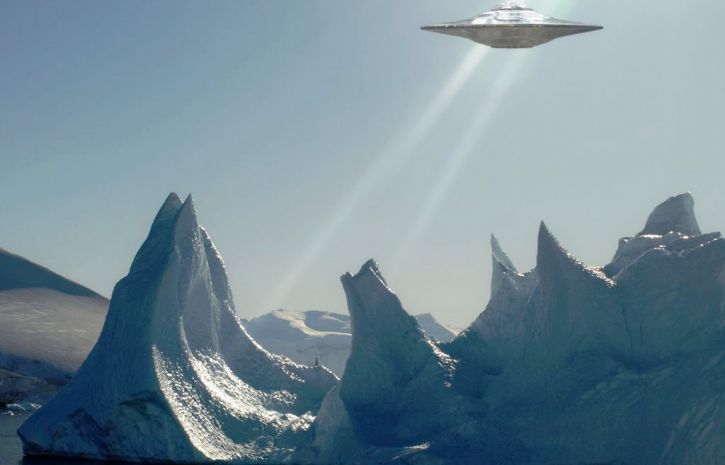 Уфологи: в Антарктиде записали зловещие звуки древнего подводного НЛО