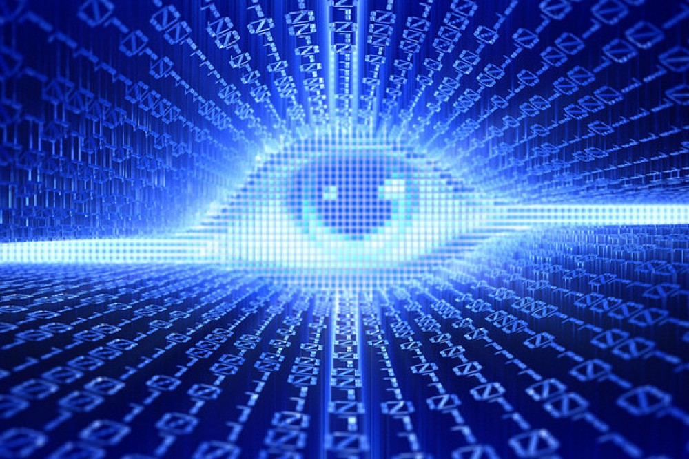 Всевидящее око: зачем хакеры взламывают ваши компьютеры?