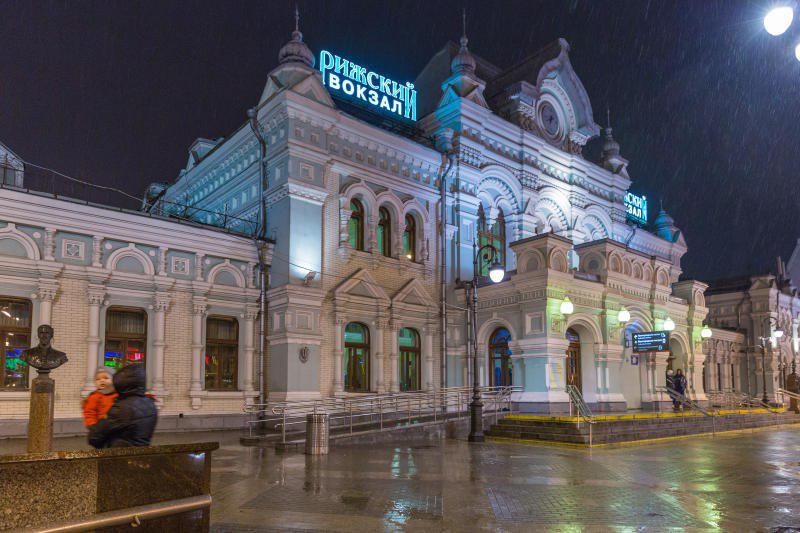 Из-за сообщения об угрозе взрыва в Москве эвакуировали Рижский вокзал