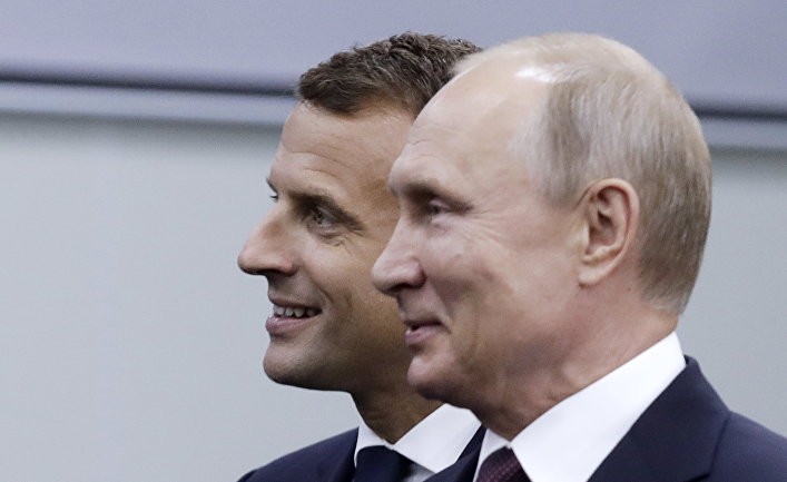 wPolityce: не только Ле Пен, но и Макрон испытывает симпатии к России