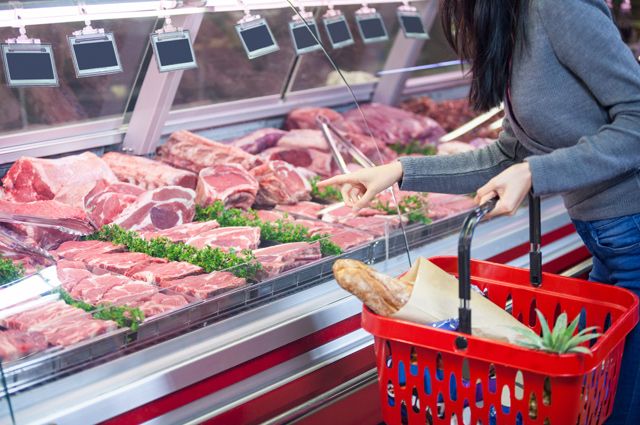 Роспотребнадзор: 3,8% мясной продукции не прошло гигиенические нормы