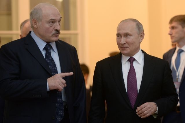 Лукашенко извинился перед Путиным за спор о цене газа