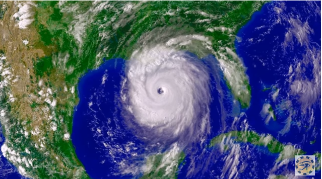 К побережью США движется новый сильный ураган