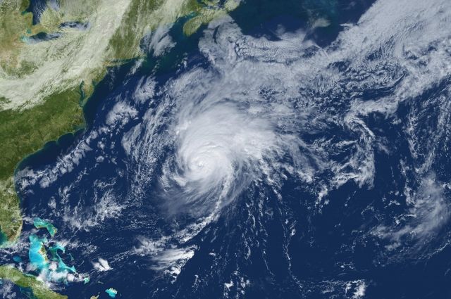 Скорость ветра в урагане «Ирма» в Атлантическом океане достигла 220 км/ч