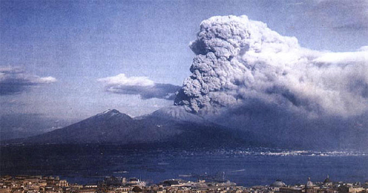 В Италии ждут нового извержения вулкана Везувий