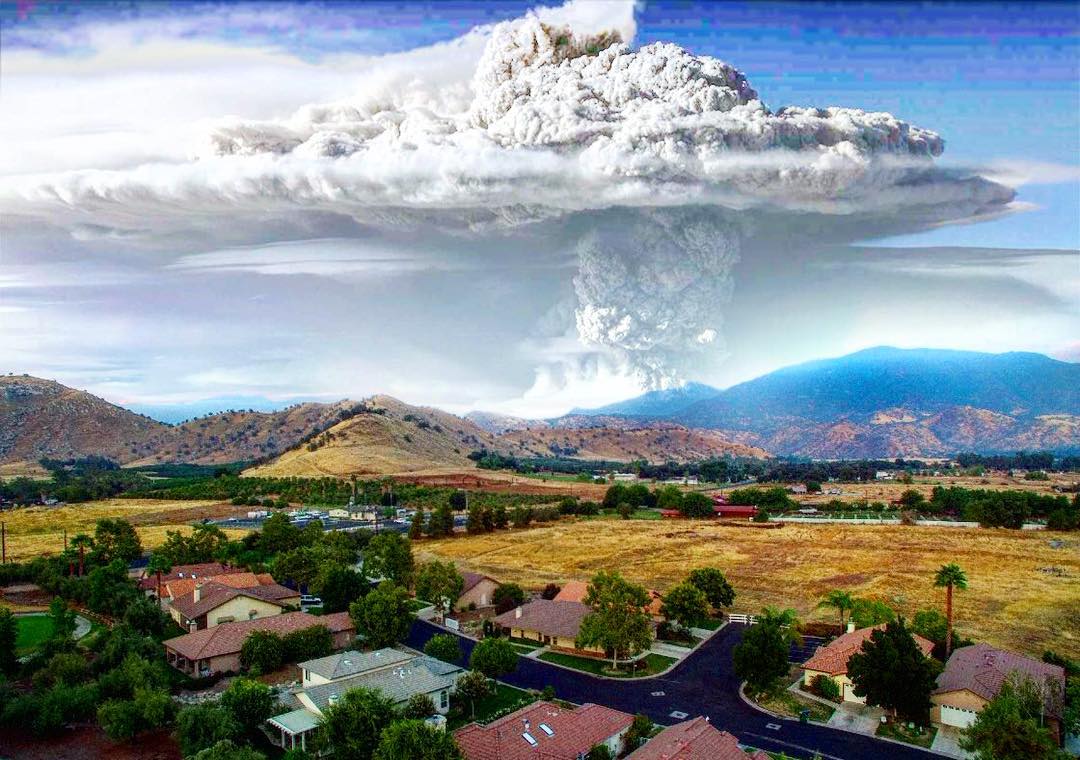 Вулканическое знамение в небе Лос-Анджелеса.
