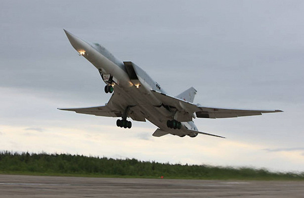 Бомбардировщик-ракетоносец Ту-22М3М совершил первый полет