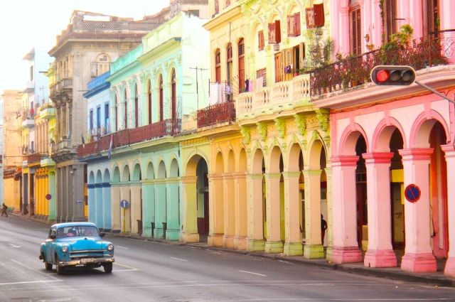 Дипломат: угрозы США зарубежным фирмам на Кубе нарушают международное право
