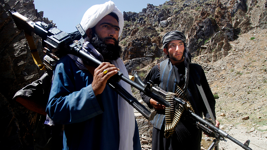 Очаг терроризма вблизи России: Таджикистан на пороге нового вторжения исламистов.