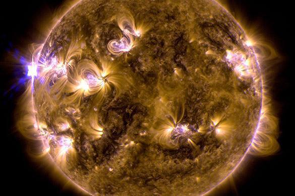 Астрономы: вспышки на Солнце будут, но землян они не коснутся