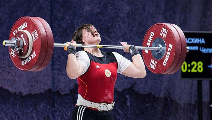 Ксения Пасхина стала чемпионкой Европы по тяжелой атлетике