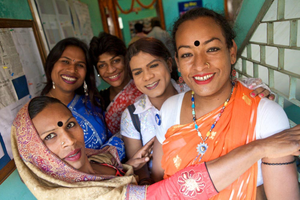 Не мужчины, не женщины: как живёт каста хиджр в Индии?