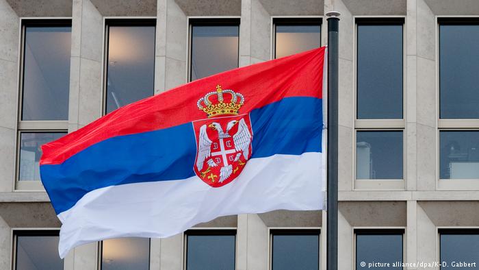 «Жизненно важный вопрос»: Белград не «сдаст» Москву под давлением Запада и сербской оппозиции
