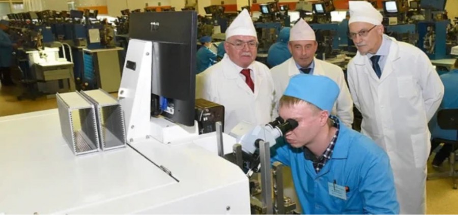 Вы не поверите: В России запустили крупное производство микросхем для смартфонов, ноутбуков и ракет