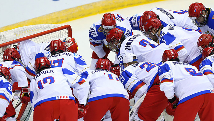 Российские хоккеисты вышли в финал юниорского чемпионата мира