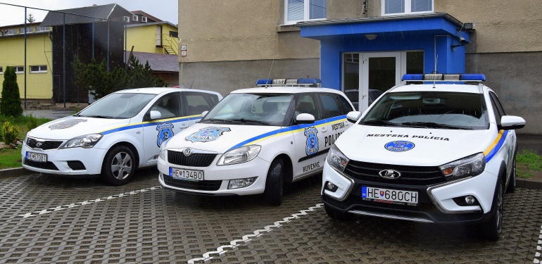 Словацкий город купил Lada Vesta SW Cross для полиции