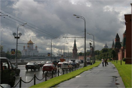 Москву заливает второй день подряд