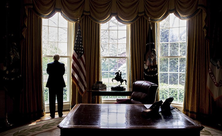 New Yorker: Трамп предоставляет Путину кабинет в Белом доме