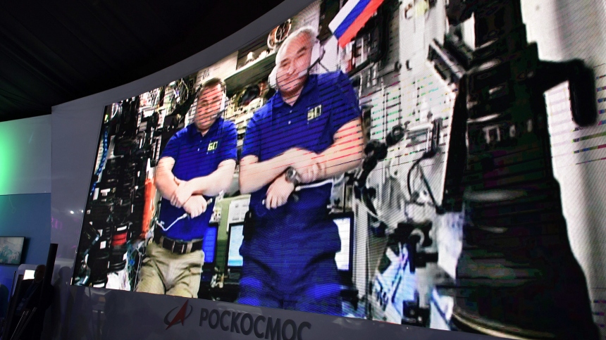 » Справились блестяще: Путин оценил действия космонавтов со стыковкой «Союза»