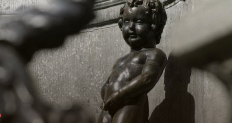Загадочная история фонтана «Писающий мальчик» в Брюсселе