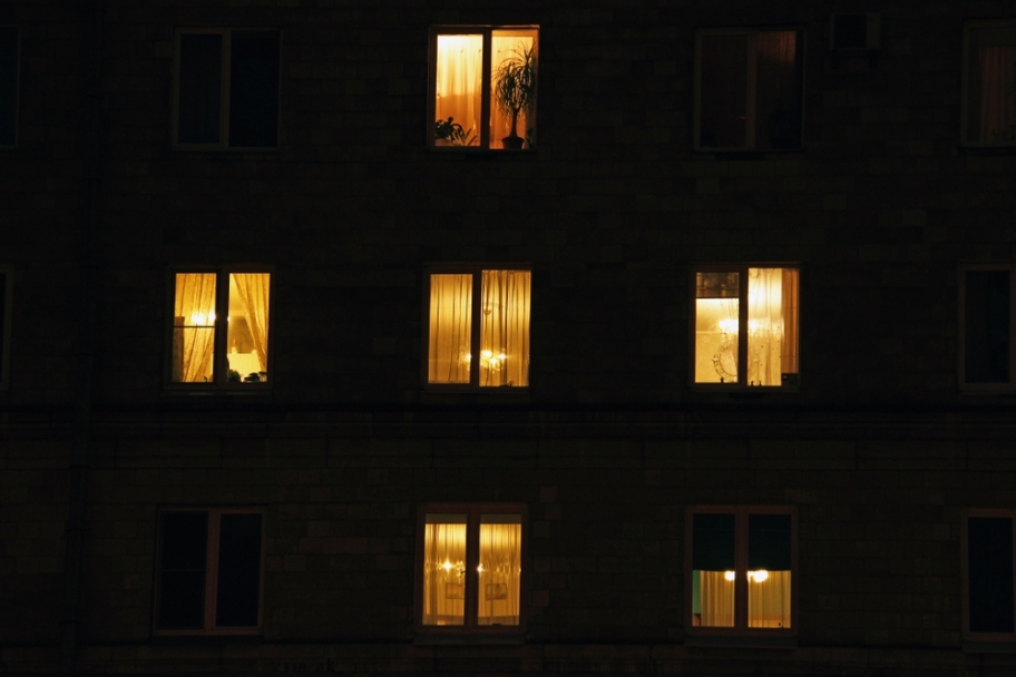 В Казани неизвестные запустили коптеры и снимают, что происходит в квартирах