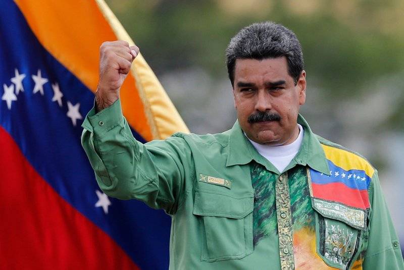 Мадуро заявил о прибытии в Венесуэлу российских военных специалистов