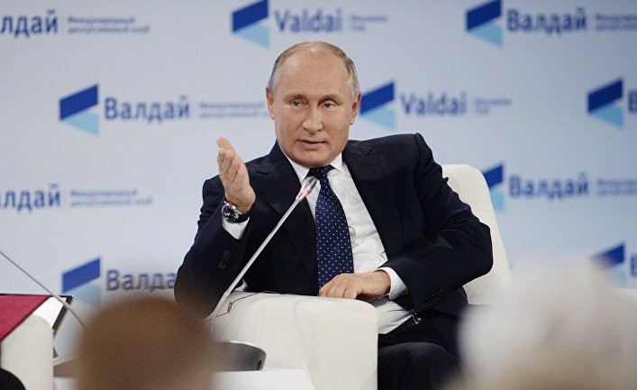 Путин: как ни странно, российские телеканалы — независимые (Телеканал новин 24)
