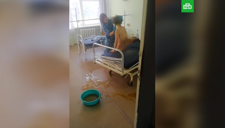 Уборщица в больнице умыла пациентку грязной тряпкой