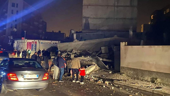 Сильное землетрясение в Албании: трое погибших, сотни пострадавших