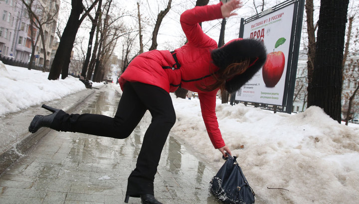Зима в Москве начинается с резкого похолодания и опасной гололедицы