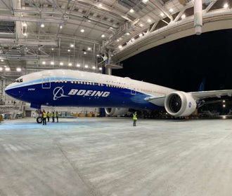 Бывший менеджер Boeing признался в страхе сажать свою семью на самолеты Boeing