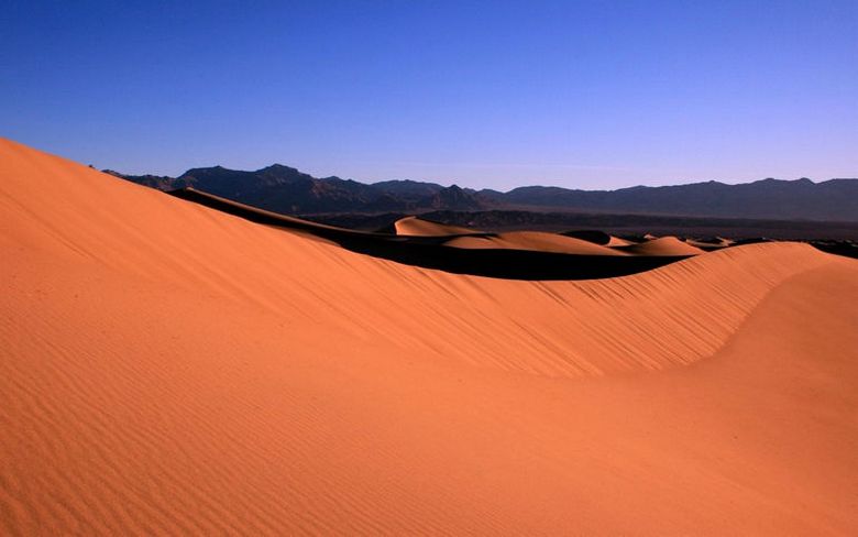 Китайские пустыни превращаются в плодородные земли